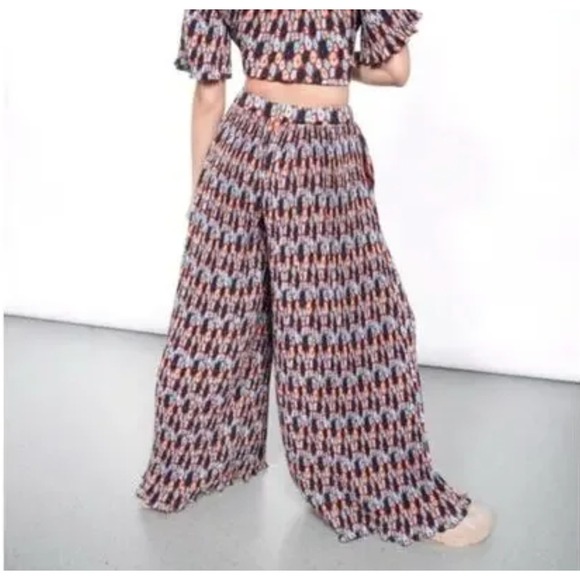 Wildfang Pants - WILDFANG Wide Leg Pleated Pants Abstract Print Drawstring Waist Women's Medium